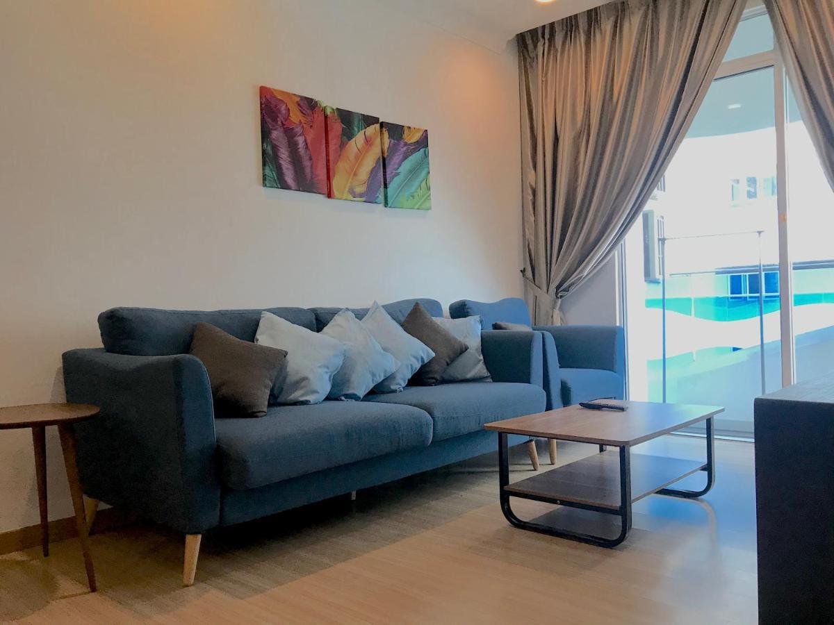 The Wave Suites Melaka Exterior photo