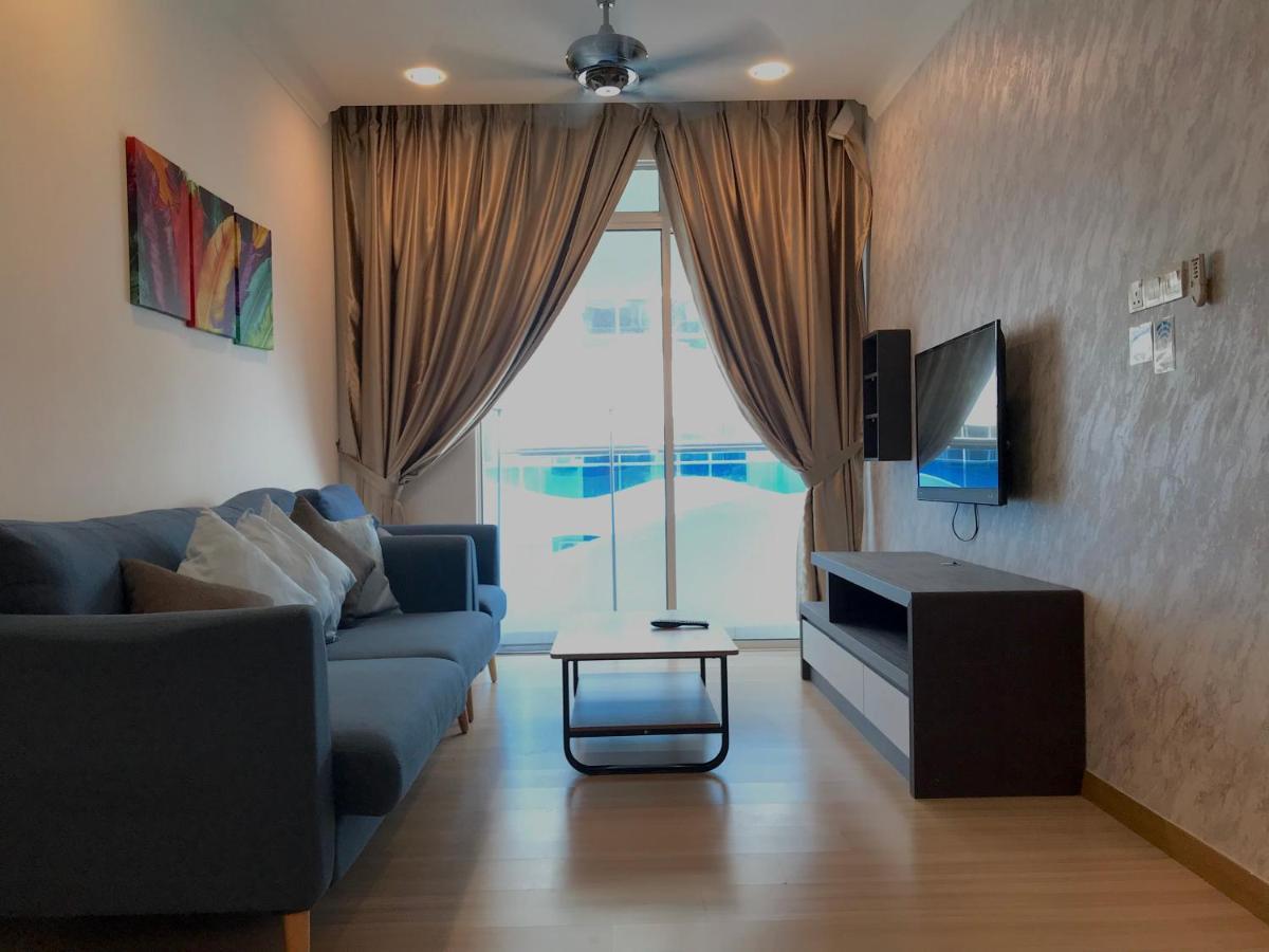 The Wave Suites Melaka Exterior photo