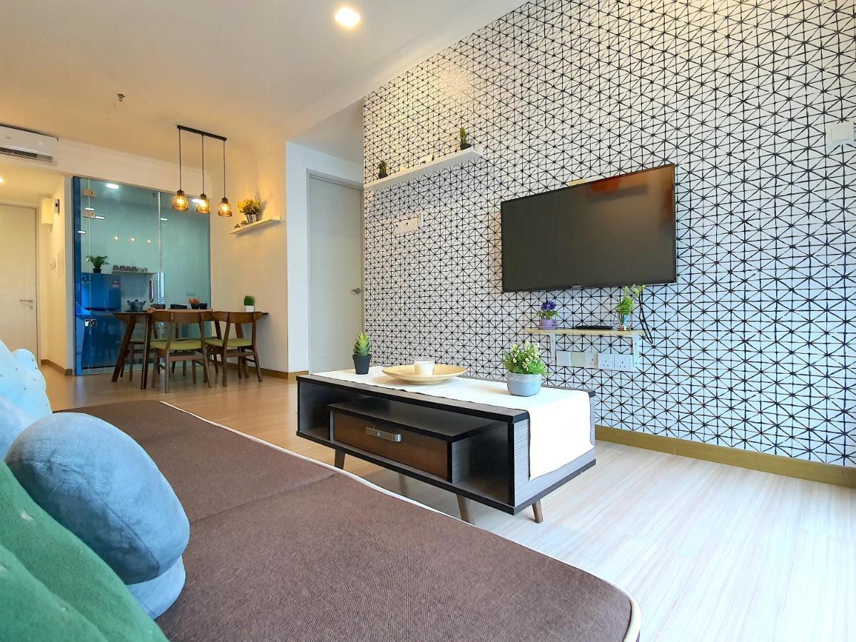 The Wave Suites Melaka Exterior photo