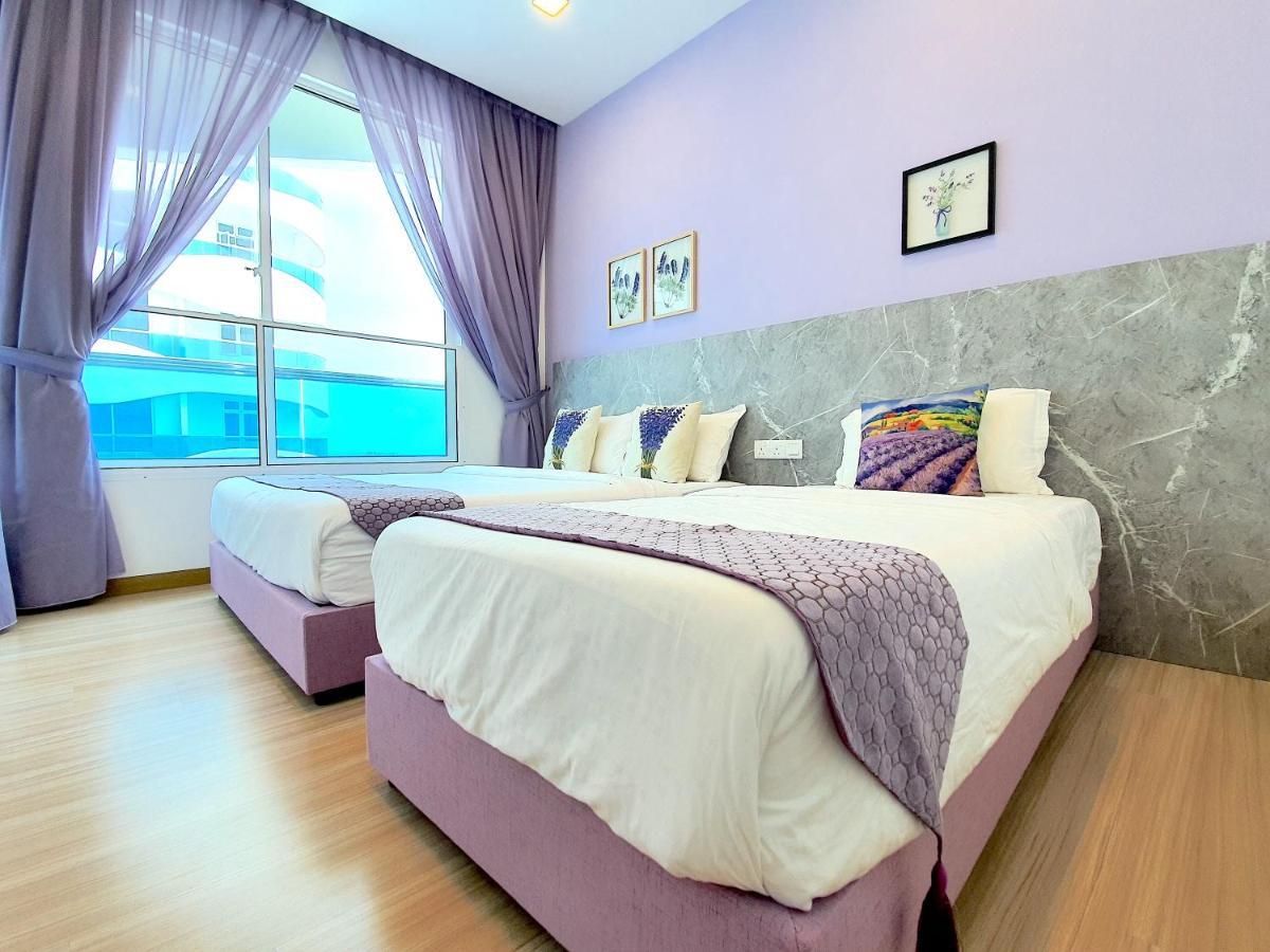The Wave Suites Melaka Exterior photo