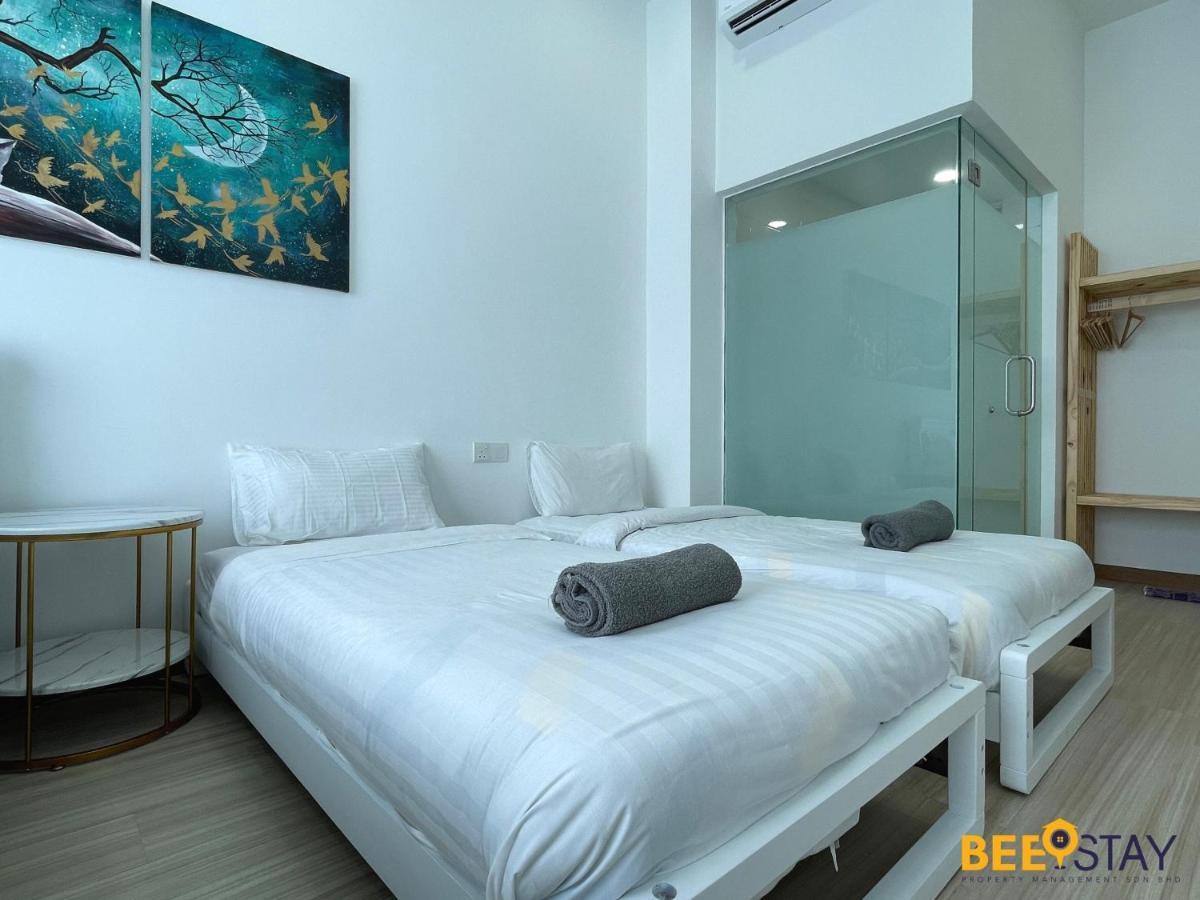 The Wave Suites Melaka Exterior photo