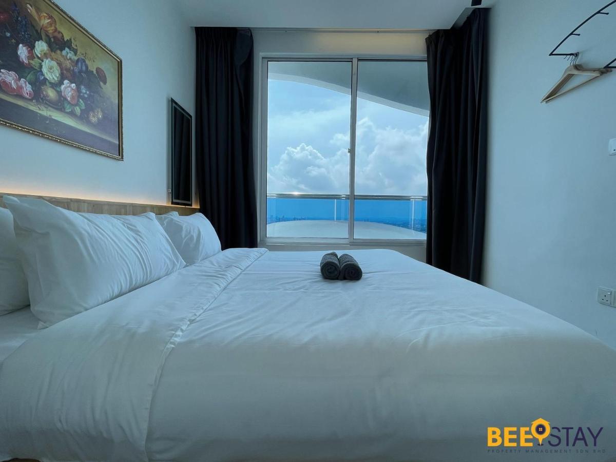 The Wave Suites Melaka Exterior photo